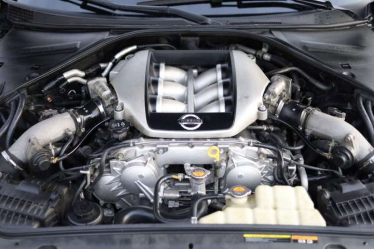 Nissan GT-R 3.8 V6 Premium (16)