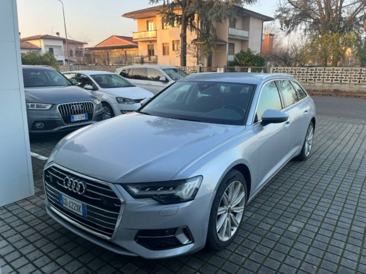Audi A6 Avant 40 2.0 TDI S tronic Business Sport (2)