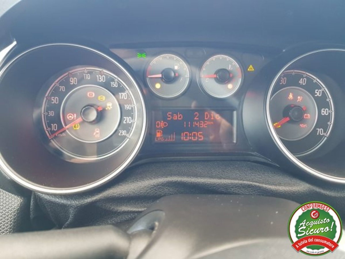 Fiat Punto 1.4 GPL 5 porte Van 4 posti N1 (6)
