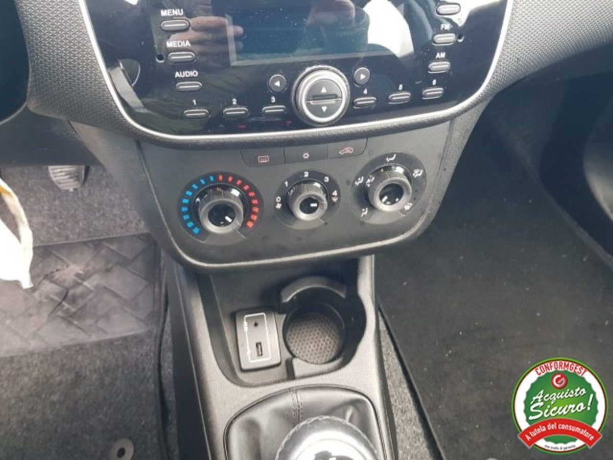 Fiat Punto 1.4 GPL 5 porte Van 4 posti N1 (7)