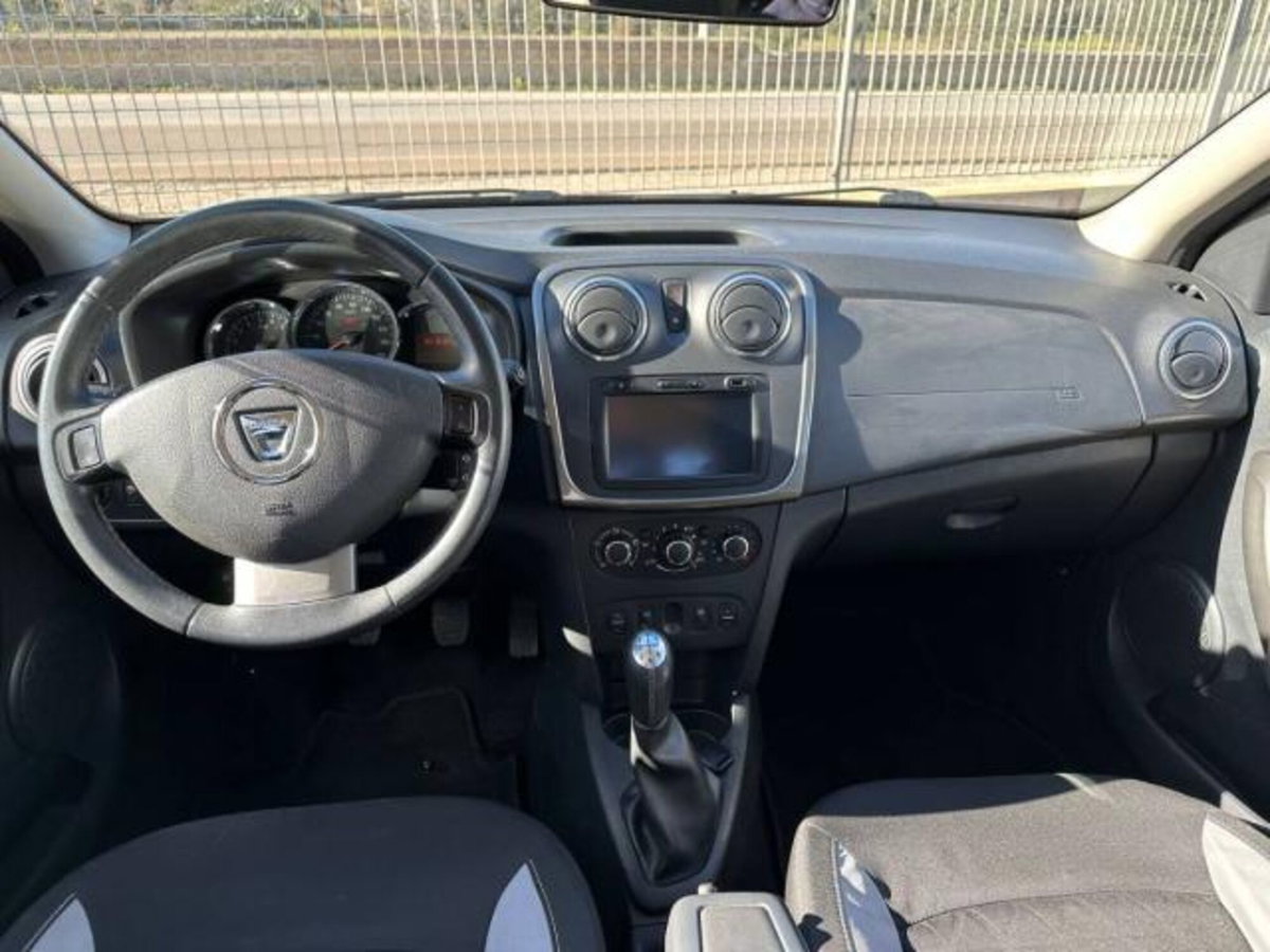 Dacia Sandero Stepway 1.5 dCi 8V 90CV (10)