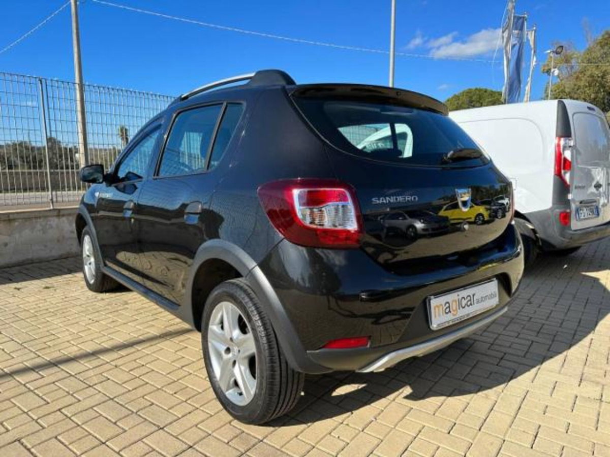 Dacia Sandero Stepway 1.5 dCi 8V 90CV (5)