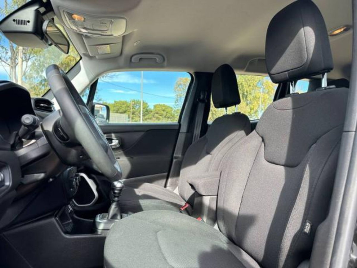 Jeep Renegade 1.6 Mjt 120 CV Longitude (7)