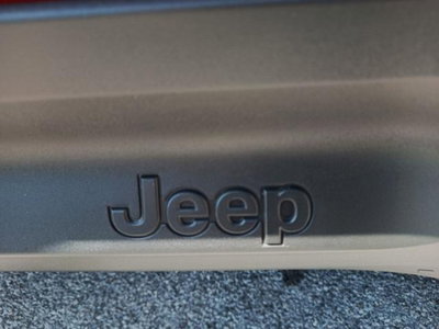 Jeep Avenger 1.2 turbo Summit fwd 100cv (18)