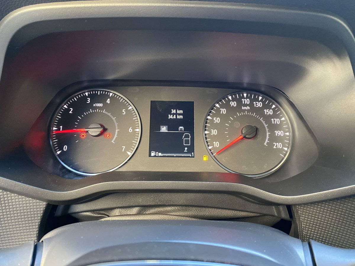 Nissan Primastar Furgone 27 2.0 dCi 110CV PC-TN Furgone Acenta Work (16)
