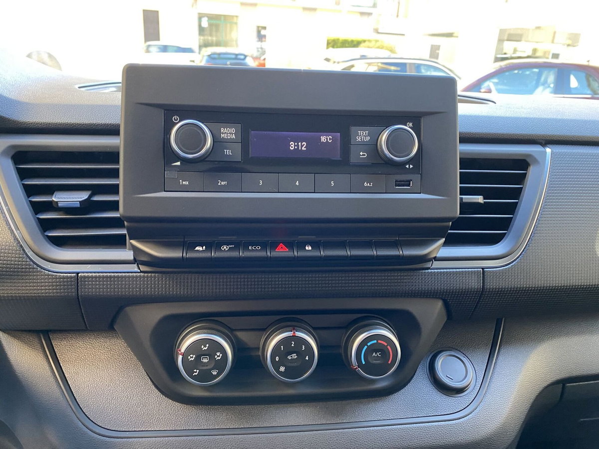Nissan Primastar Furgone 27 2.0 dCi 110CV PC-TN Furgone Acenta Work (18)