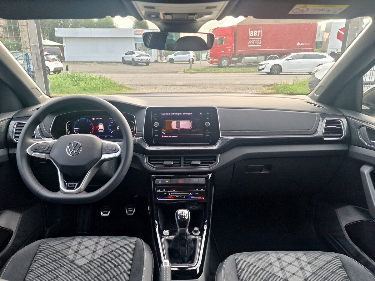 Volkswagen T-Cross 1.0 tsi Life 95cv (14)