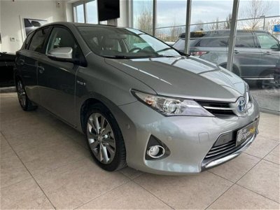 Toyota Auris 1.8 Hybrid Lounge usata
