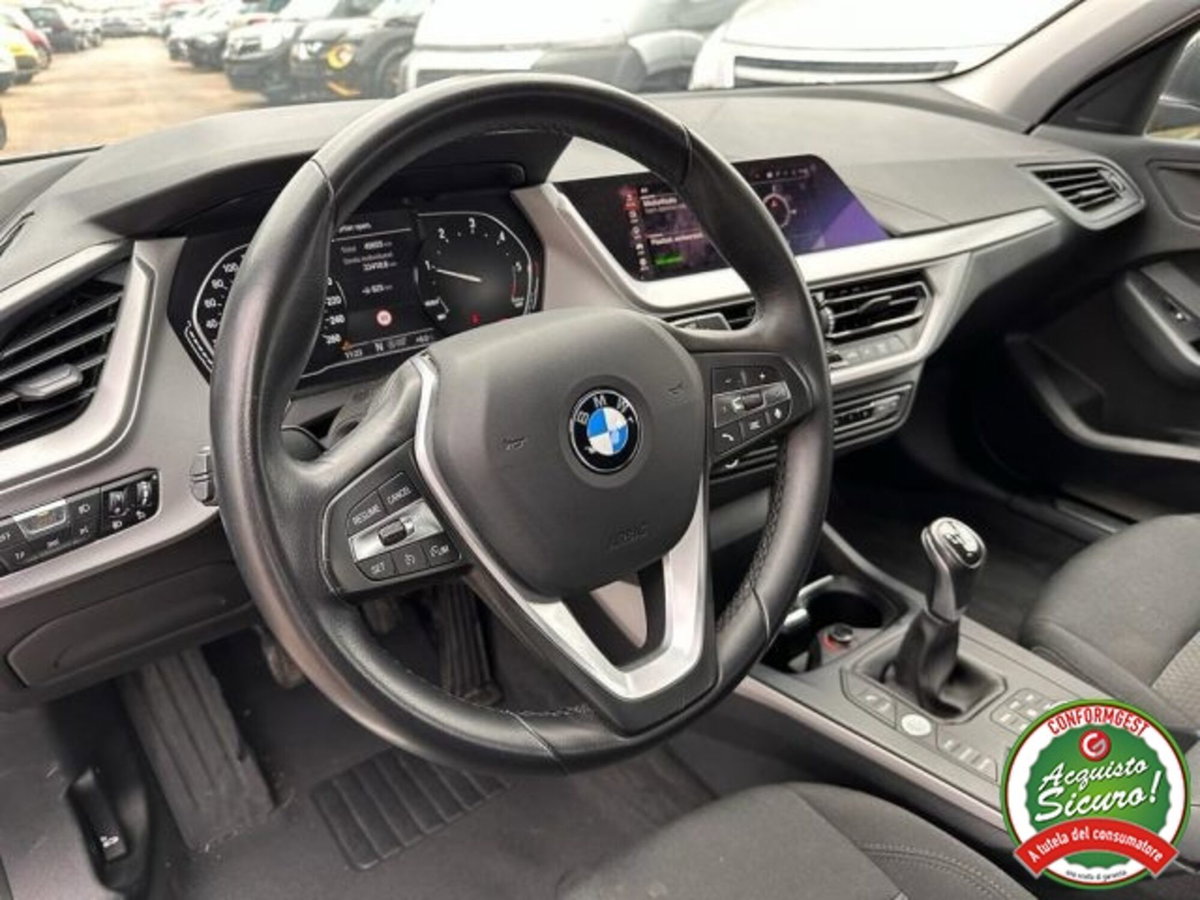 BMW Serie 1 116d 2.0 116CV cat 5 porte Attiva DPF (7)