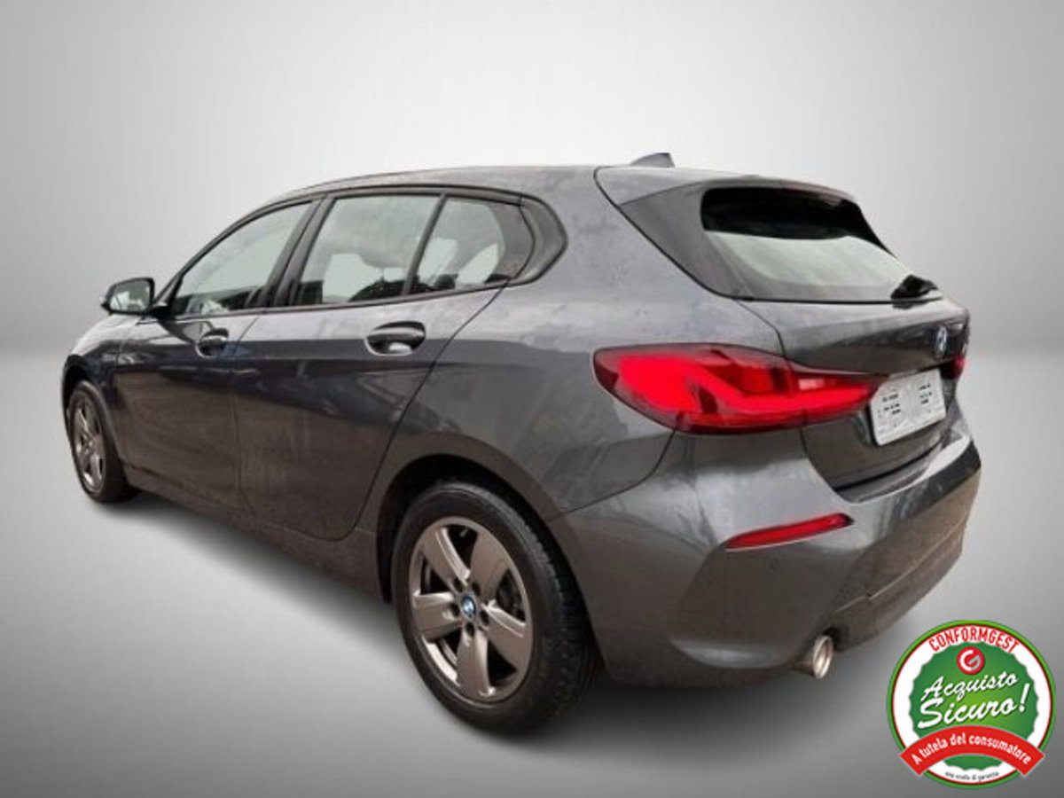 BMW Serie 1 116d 2.0 116CV cat 5 porte Attiva DPF (3)