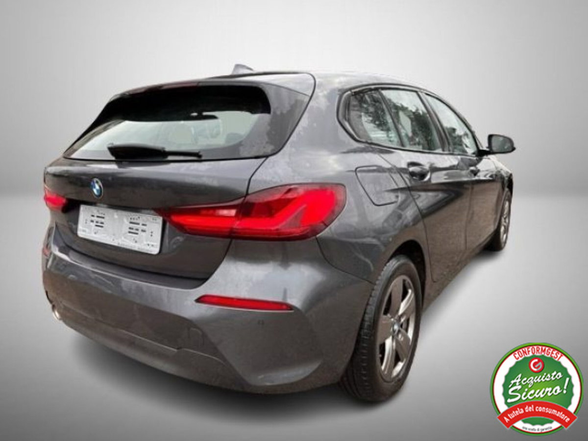BMW Serie 1 116d 2.0 116CV cat 5 porte Attiva DPF (4)