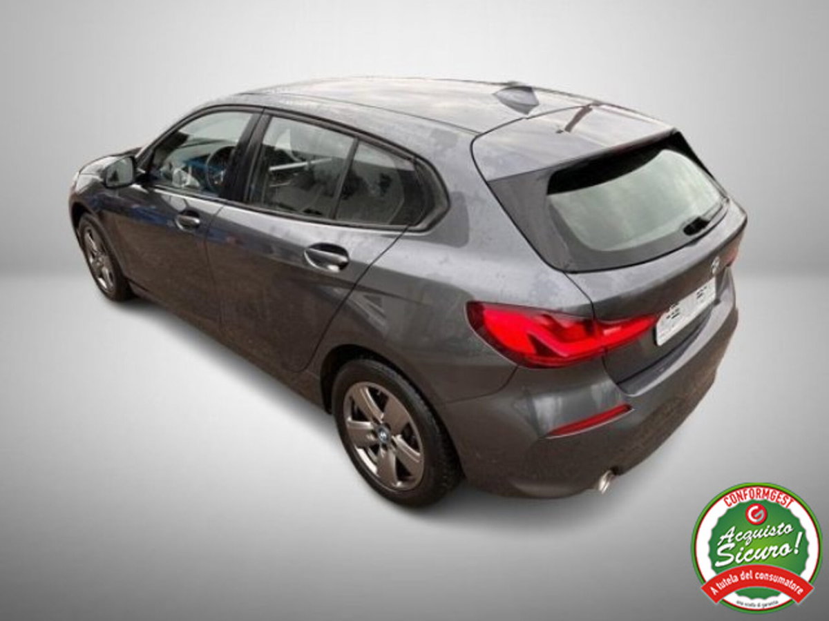 BMW Serie 1 116d 2.0 116CV cat 5 porte Attiva DPF (7)