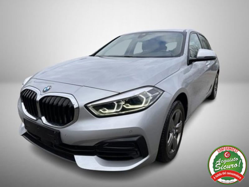 BMW Serie 1 116d 2.0 116CV cat 5 porte Attiva DPF