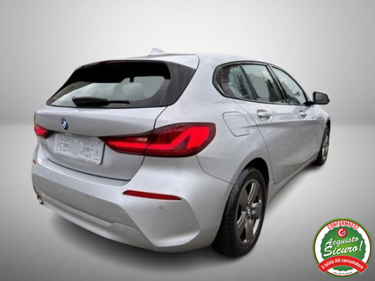 BMW Serie 1 116d 2.0 116CV cat 5 porte Attiva DPF (4)