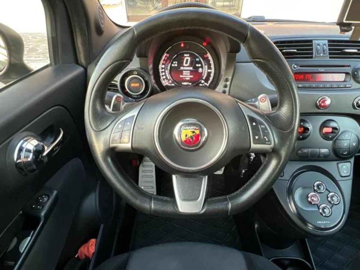 Abarth 595 595 1.4 Turbo T-Jet 160 CV MTA Competizione (17)