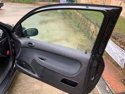 Peugeot 206 3p. Lee (10)