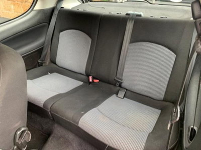 Peugeot 206 3p. Lee (9)