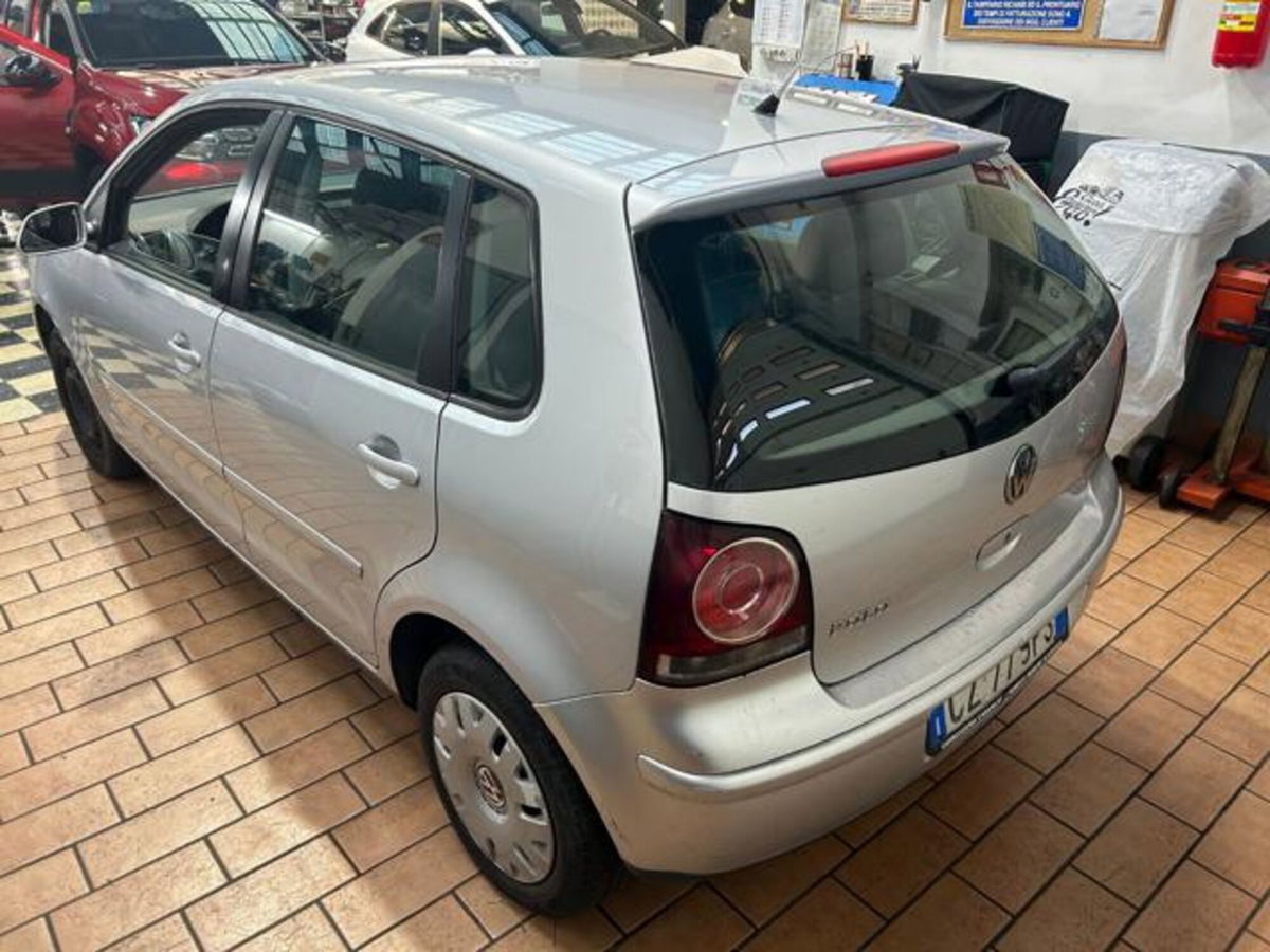 Volkswagen Polo 1.4/69CV TDI 5p. Comfortline (4)
