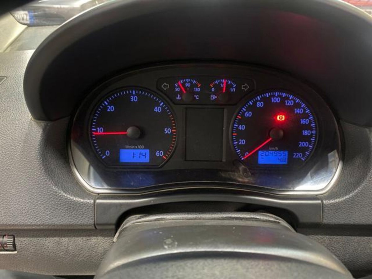 Volkswagen Polo 1.4/69CV TDI 5p. Comfortline (6)