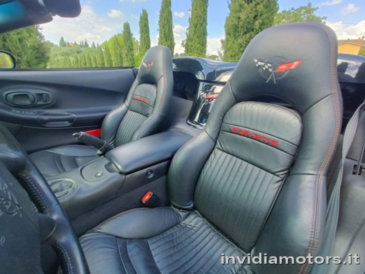 Chevrolet Corvette C5 C5 5.7 V8 Coupé (12)
