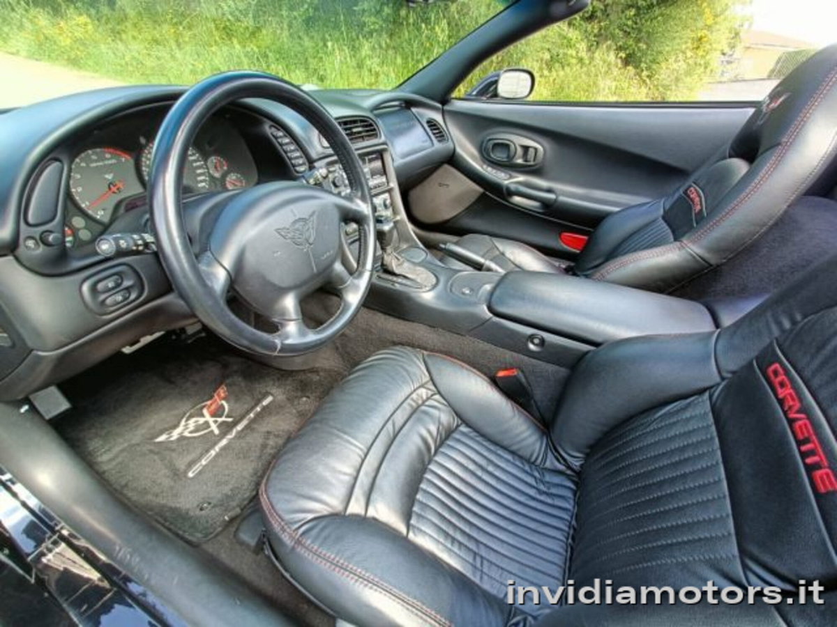 Chevrolet Corvette C5 C5 5.7 V8 Coupé (10)
