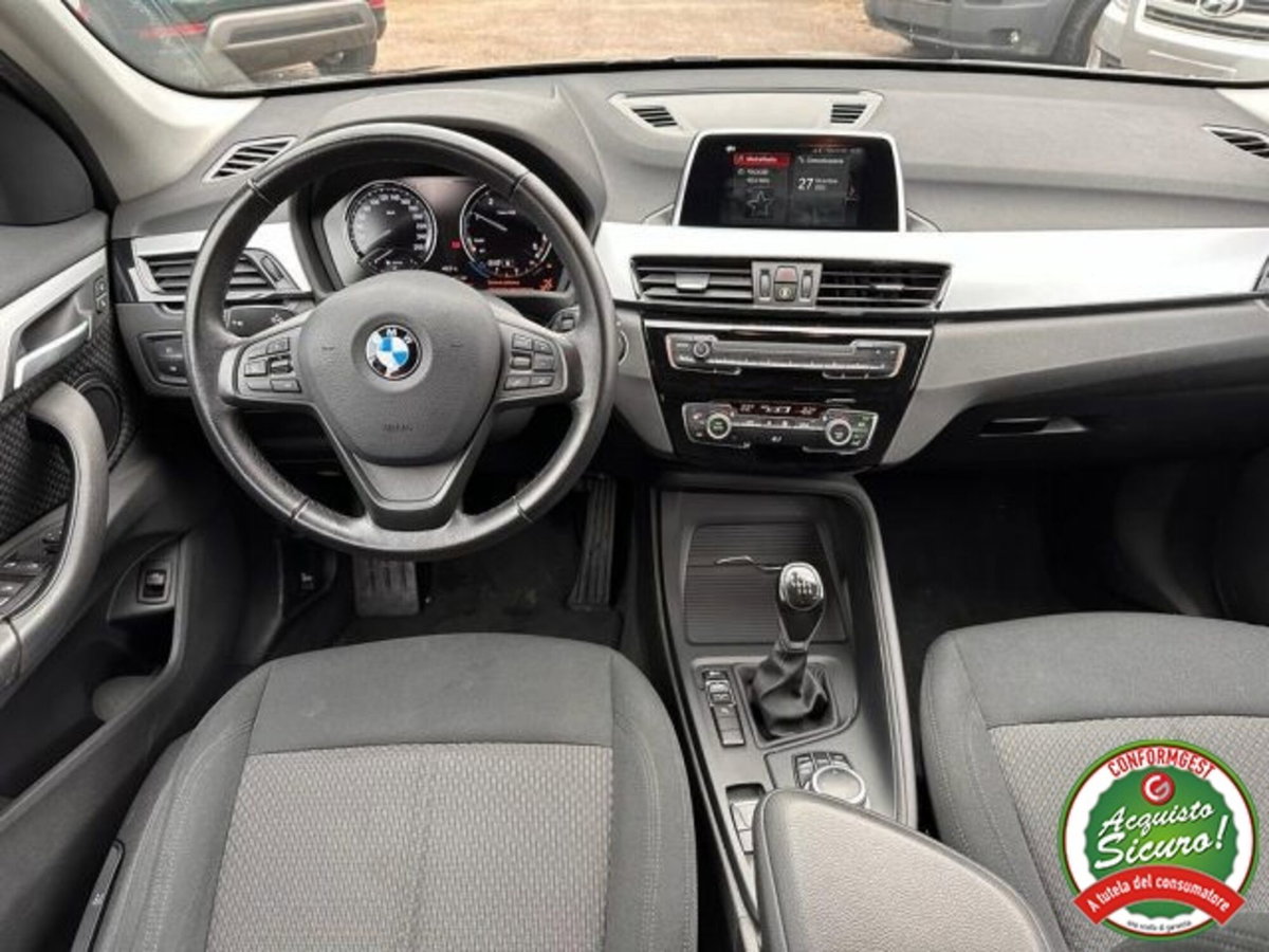 BMW X1 sDrive16d Advantage (11)