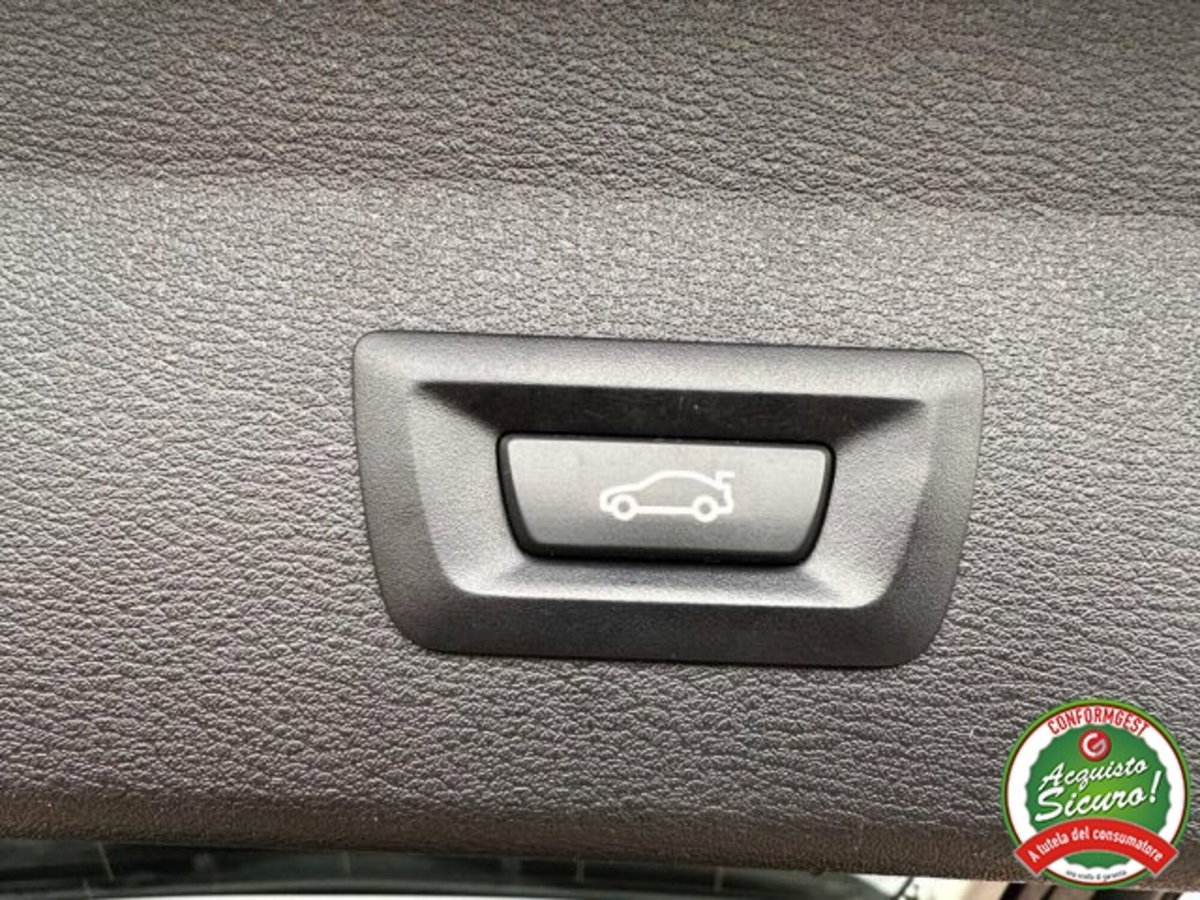 BMW X1 sDrive16d Advantage (17)