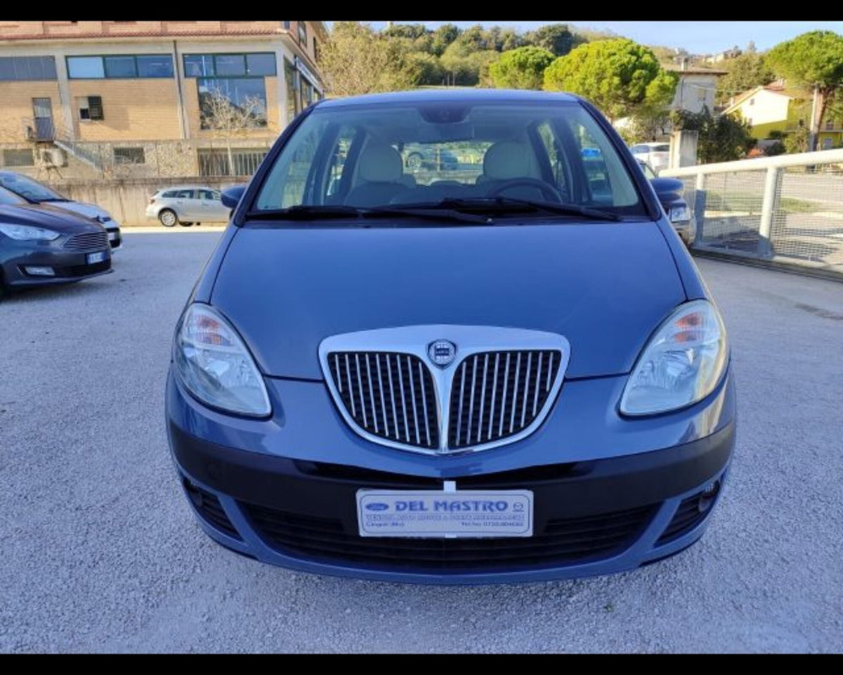 Lancia Musa Multijet 16V 90 CV Oro DFN (2)