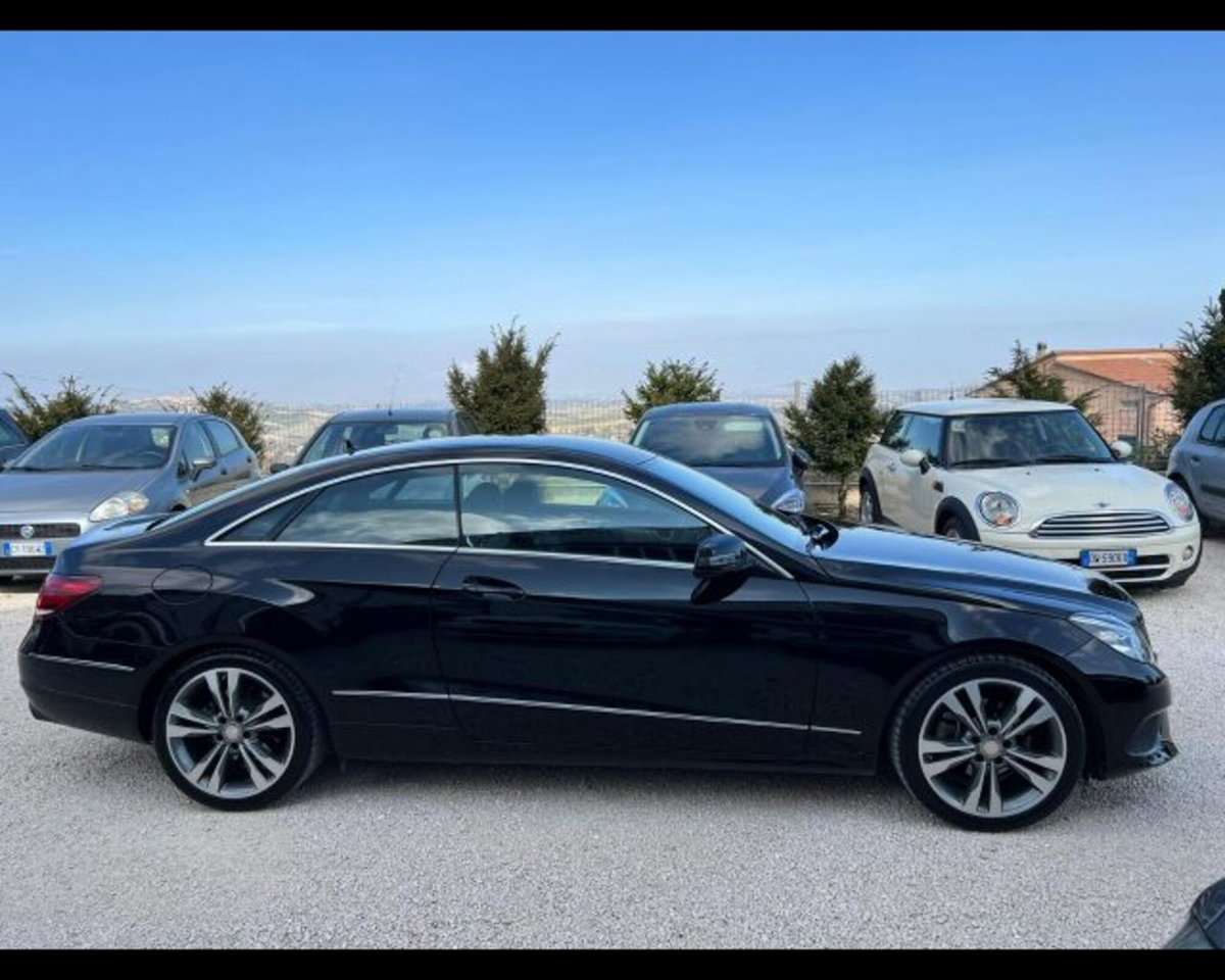 Mercedes-Benz Classe E Coupé 220 d Coupé Sport (11)