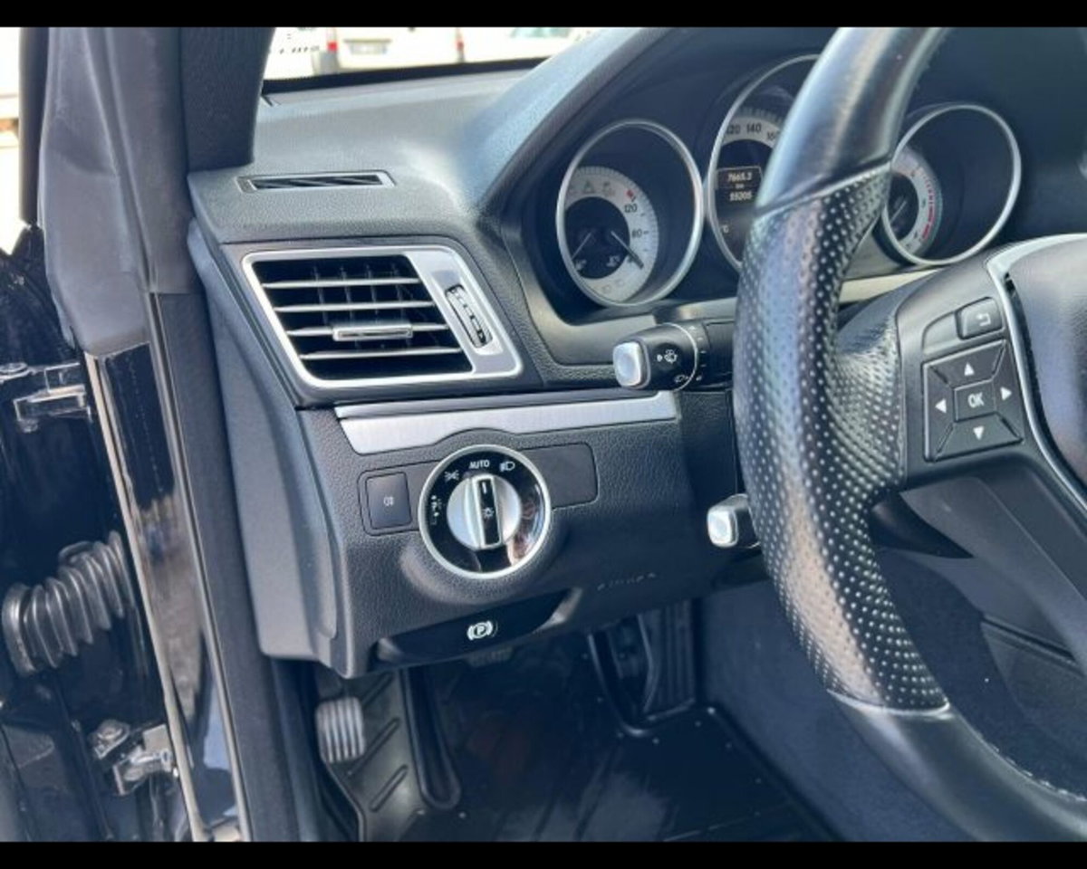 Mercedes-Benz Classe E Coupé 220 d Coupé Sport (12)