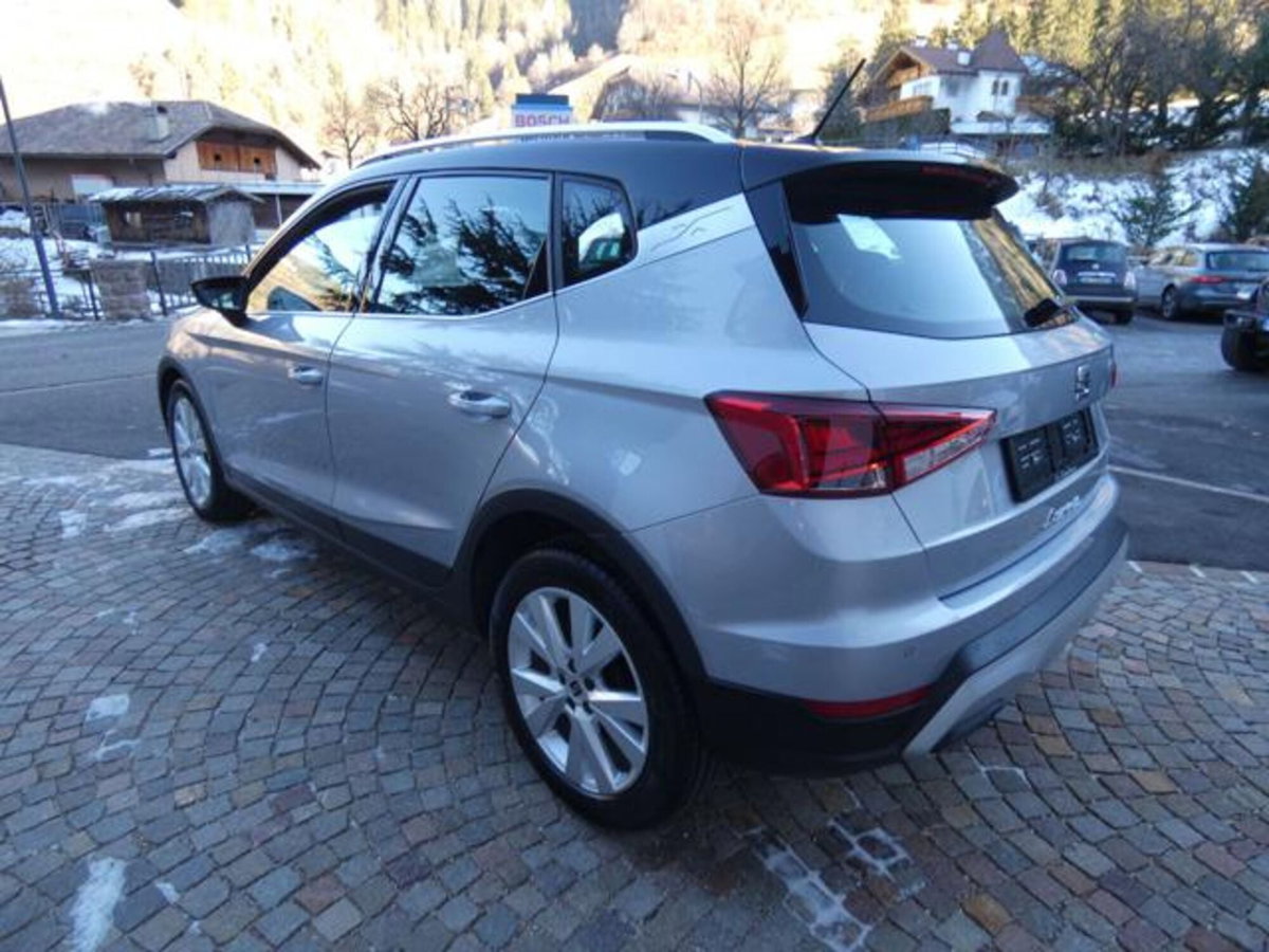 SEAT Arona 1.0 ecotsi Xperience 95cv (4)