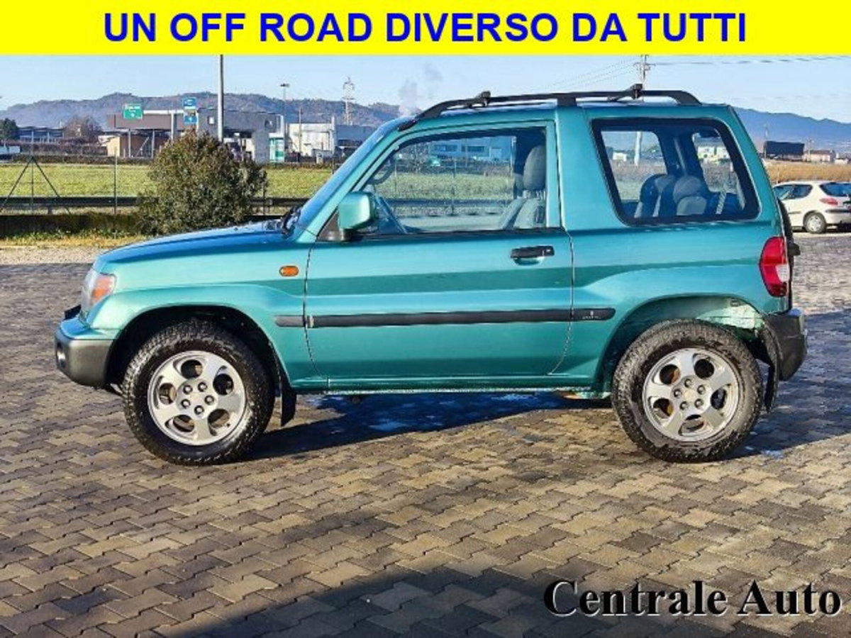 Mitsubishi Pajero 1.8 16V GDI 3 porte Target (12)