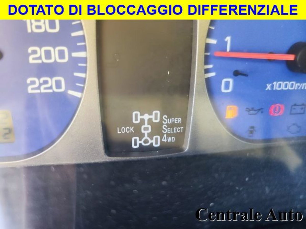 Mitsubishi Pajero 1.8 16V GDI 3 porte Target (6)