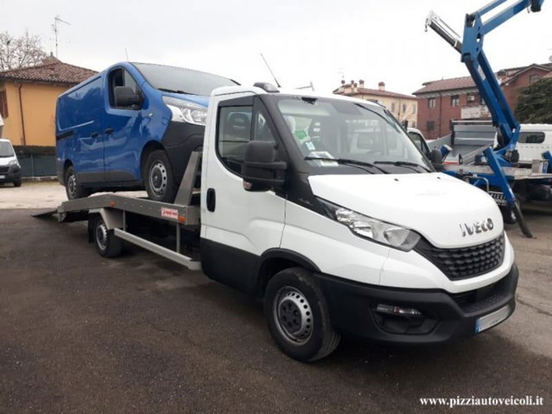 Iveco Daily Telaio 35C16 BTor 2.3 HPT PM-RG Cabinato 