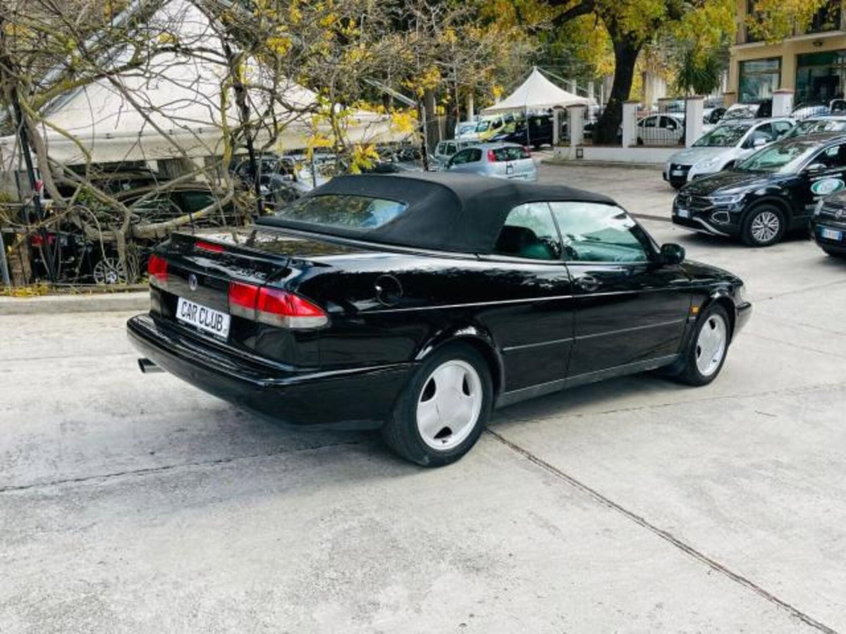 Saab 900 Cabrio 2.0i turbo 16V cat SE (5)