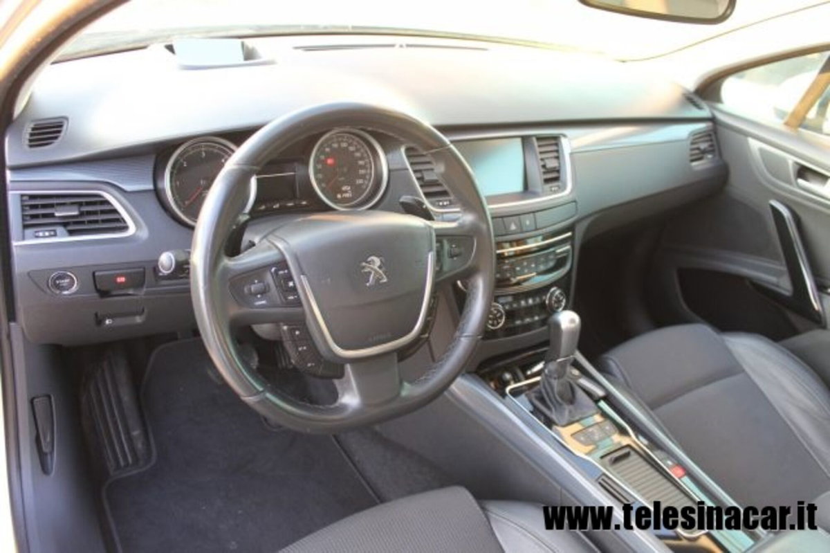 Peugeot 508 BlueHDi 180 EAT6 S&S Feline (11)