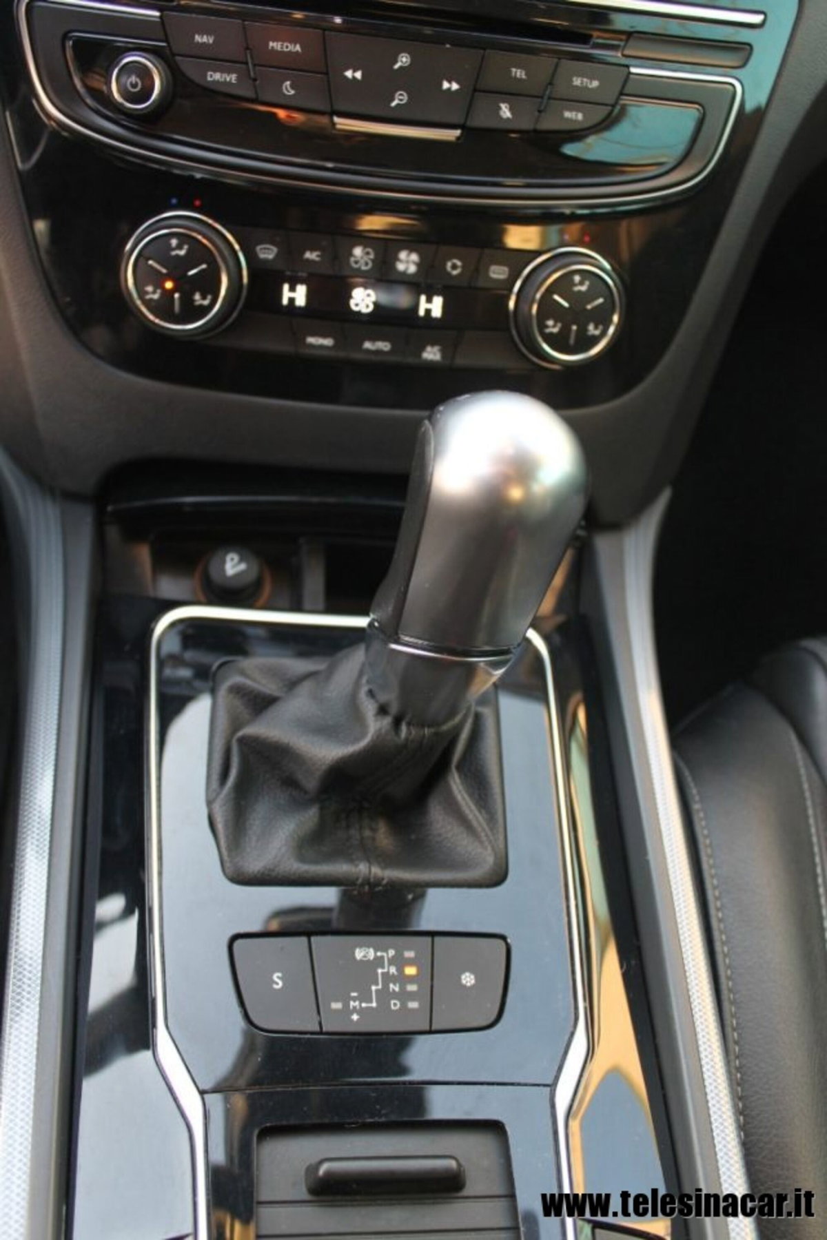 Peugeot 508 BlueHDi 180 EAT6 S&S Feline (16)