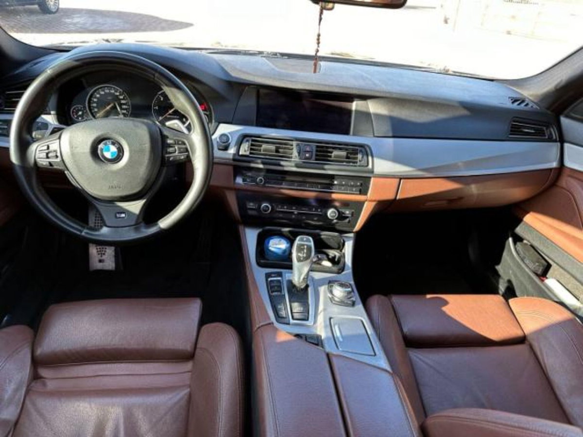 BMW Serie 5 Touring 525d xDrive (9)
