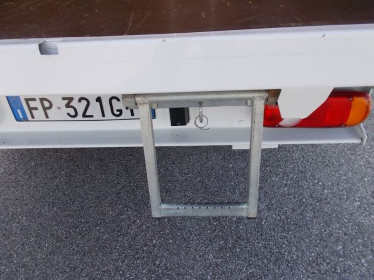 Citroen Jumper Telaio 35 BlueHDi 130 PLM-SL Cabinato (17)