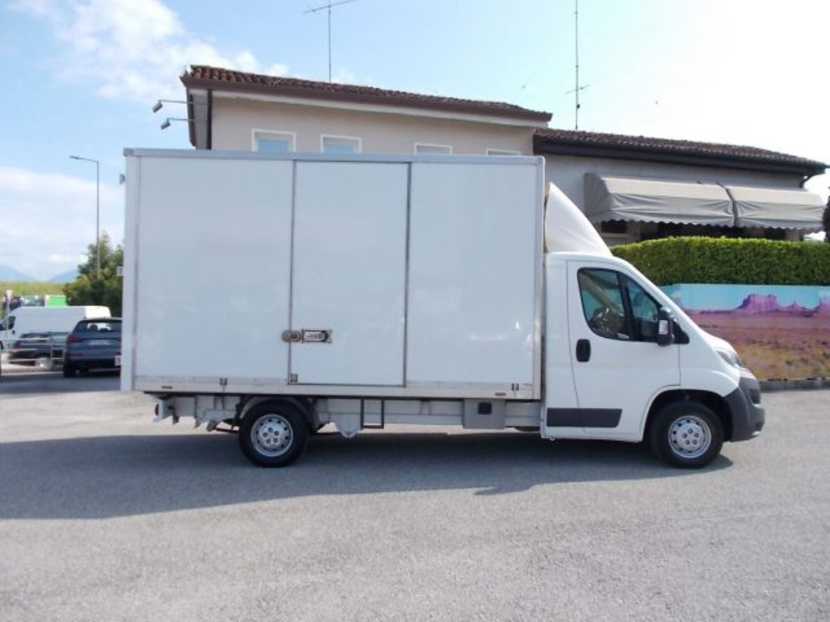 Citroen Jumper Telaio 35 BlueHDi 130 PLM-SL Cabinato (6)