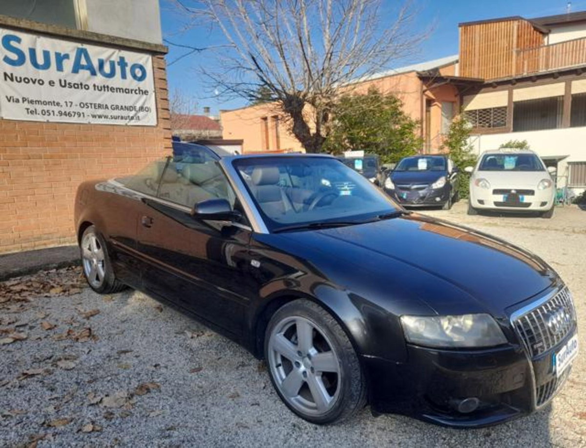Audi A4 Cabrio Cabriolet 2.5 V6 TDI cat (3)