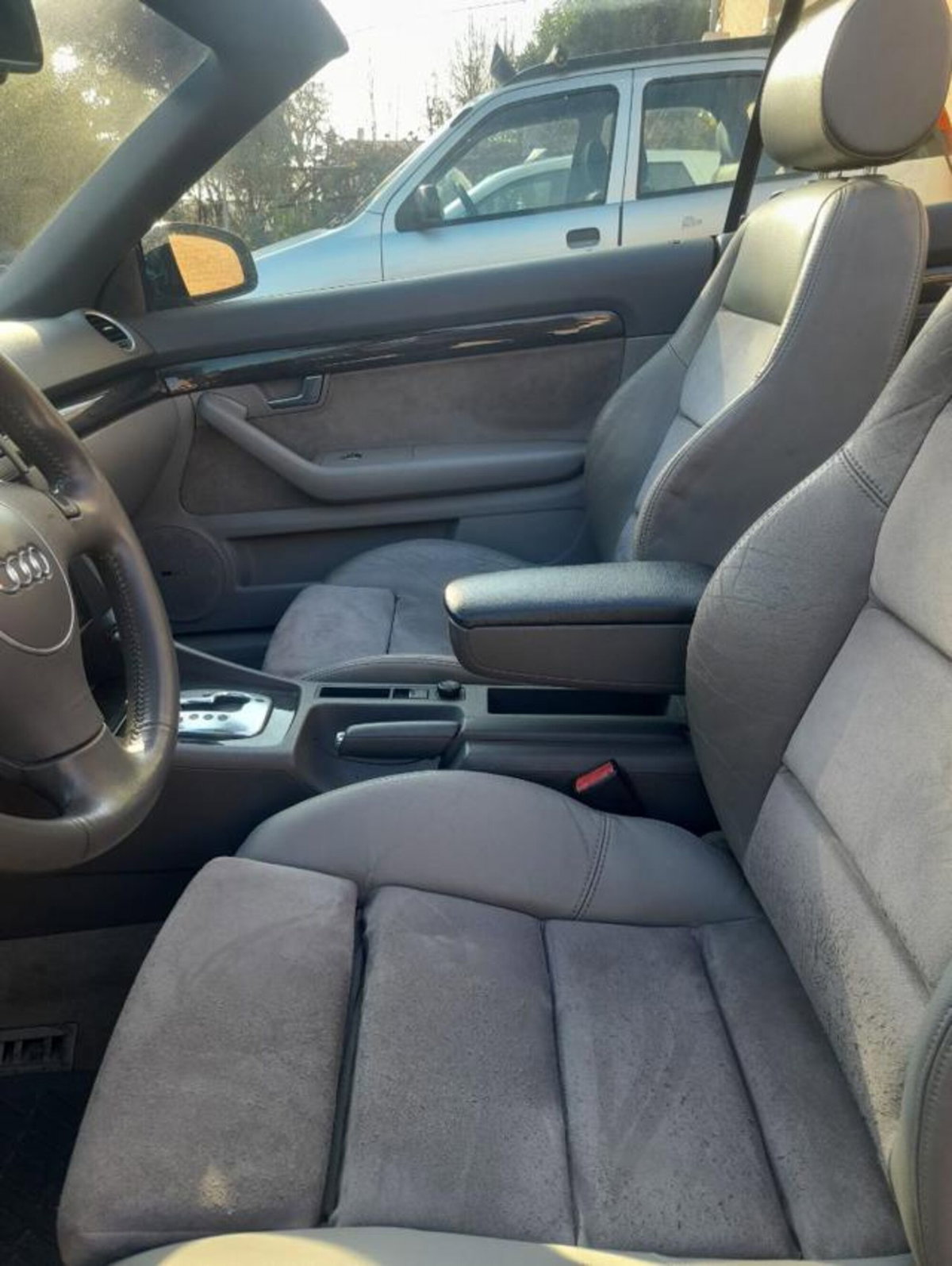 Audi A4 Cabrio Cabriolet 2.5 V6 TDI cat (9)