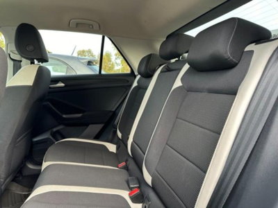Volkswagen T-Roc 2.0 TDI SCR 150 CV Business BlueMotion Technology (9)