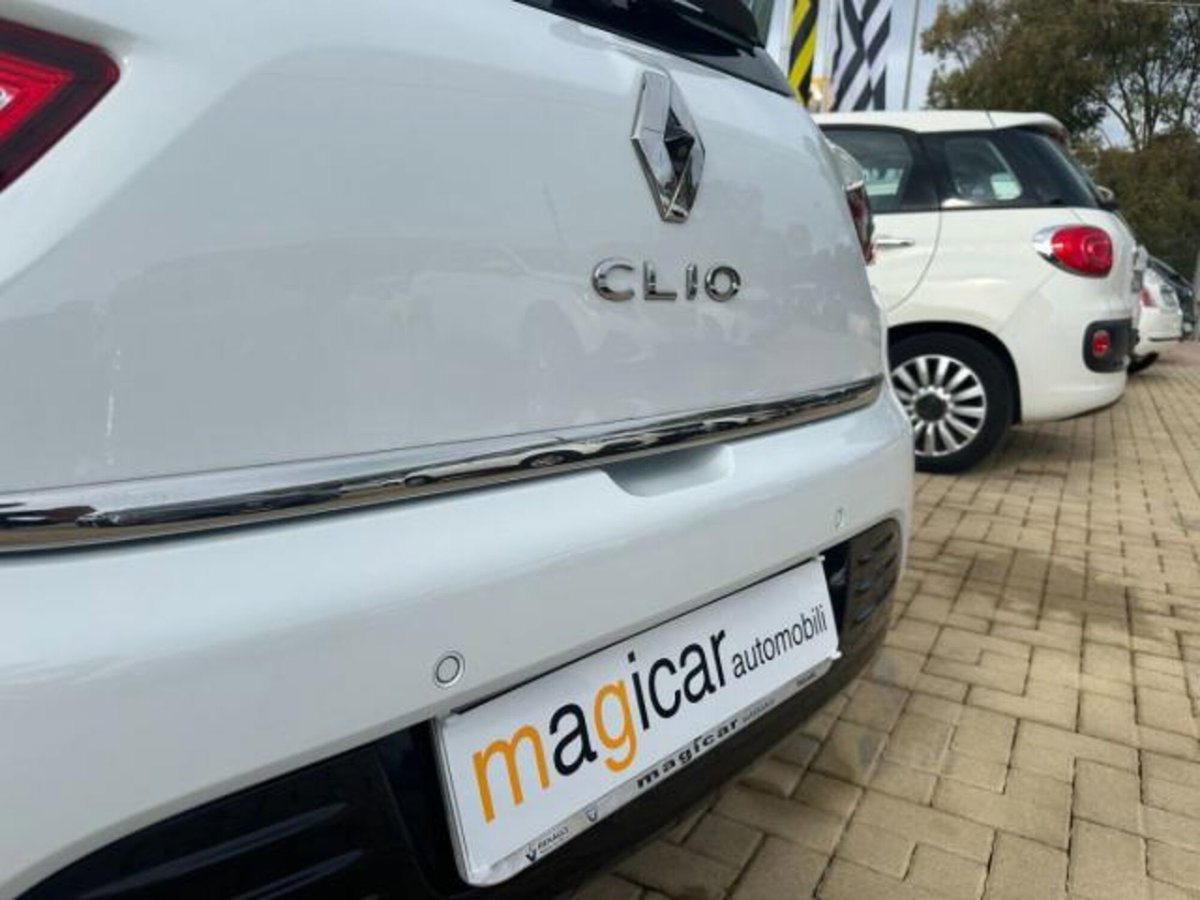 Renault Clio Sporter dCi 8V 75CV Start&Stop Energy Duel (11)