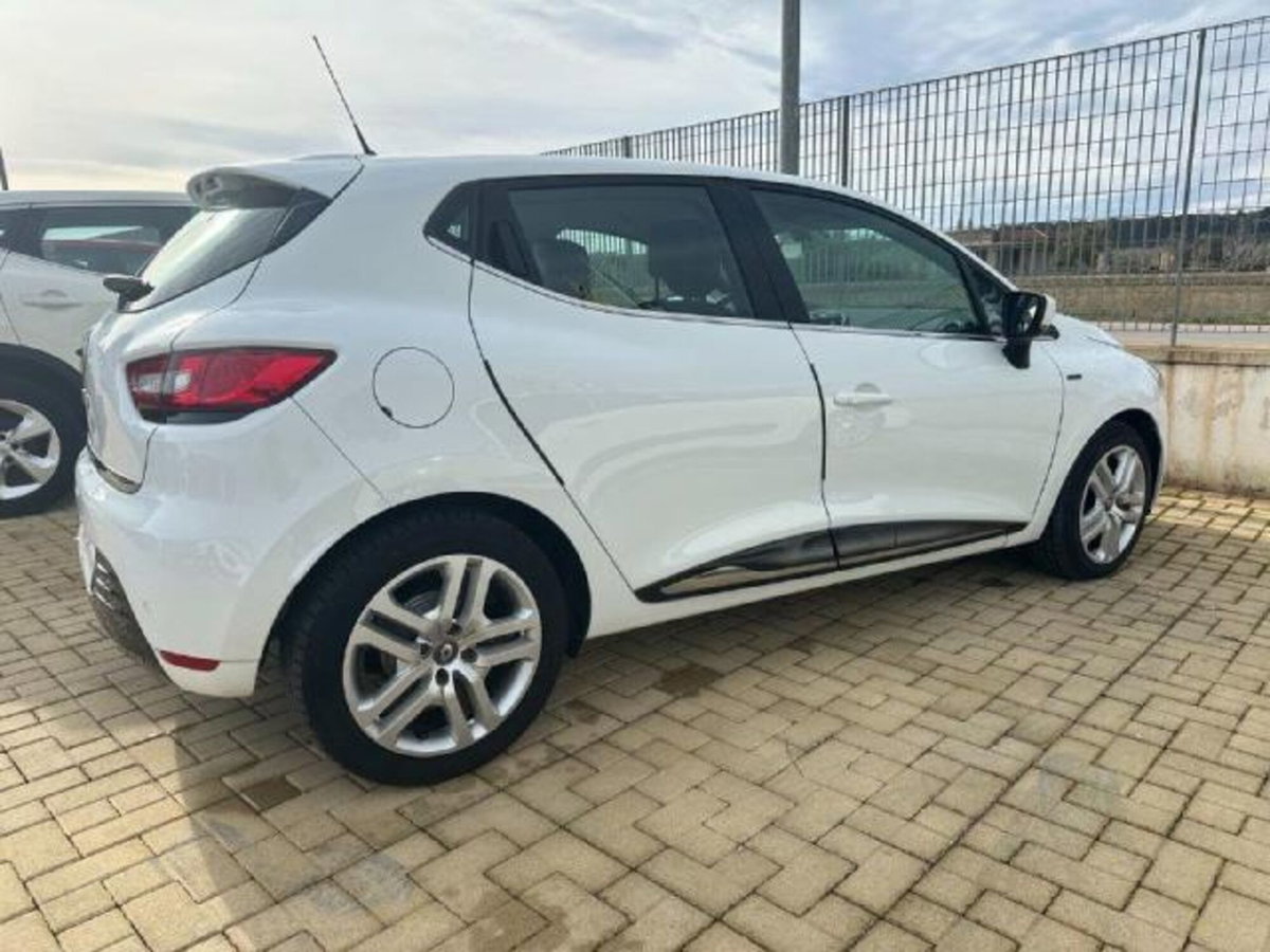 Renault Clio Sporter dCi 8V 75CV Start&Stop Energy Duel (3)