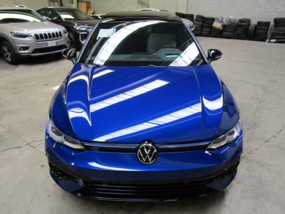 Volkswagen Golf 2.0 TSI R DSG 4Motion 20 years (2)