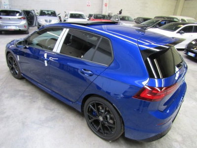 Volkswagen Golf 2.0 TSI R DSG 4Motion 20 years (9)