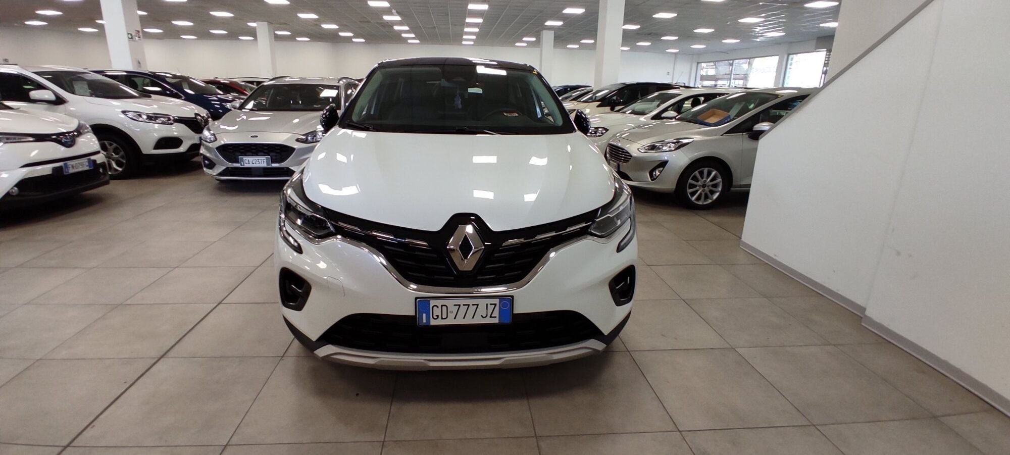 Renault Captur Plug-in Hybrid E-Tech 160 CV Intens 