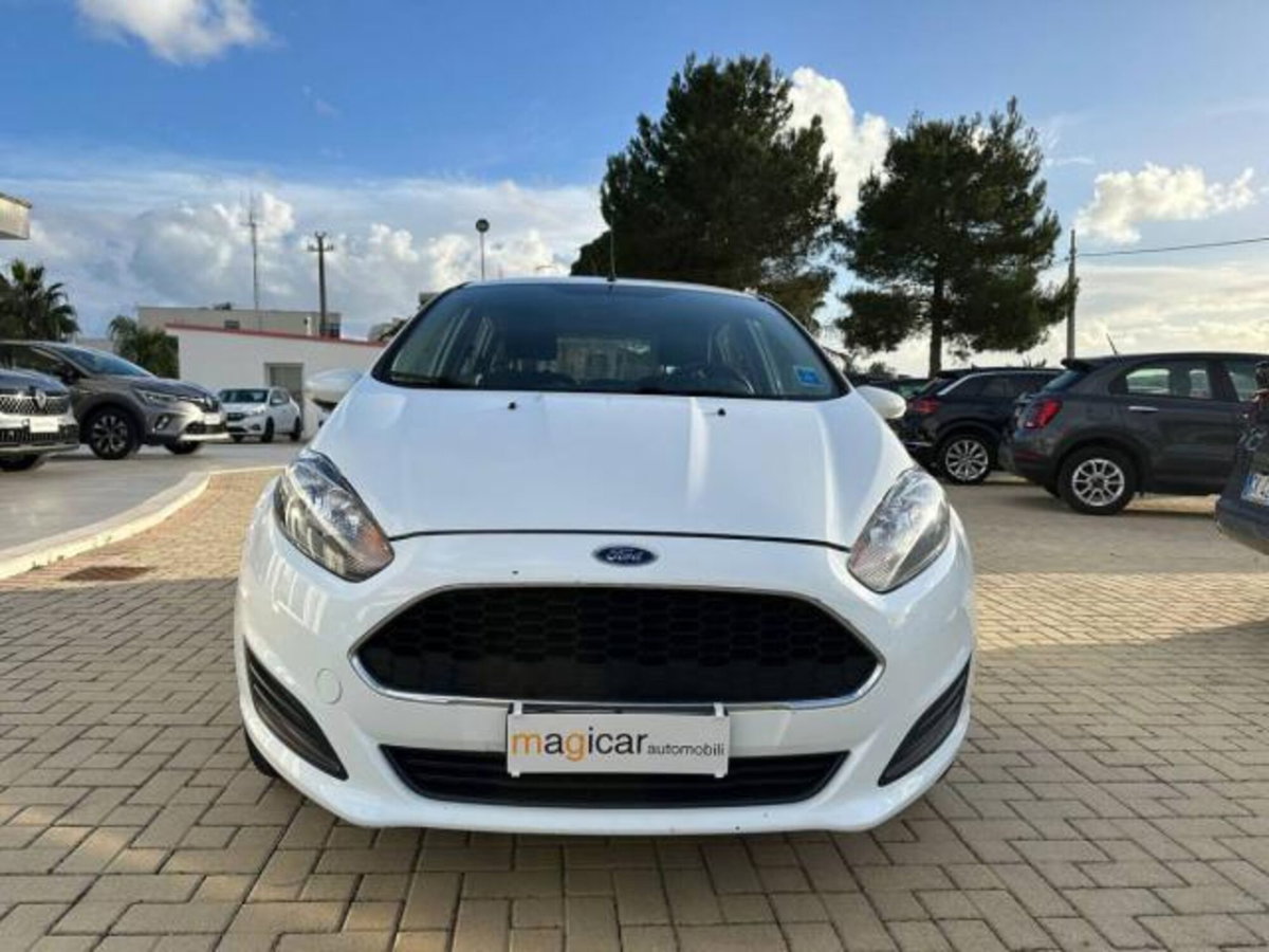 Ford Fiesta 1.2 60CV 5p. Tit. (2)