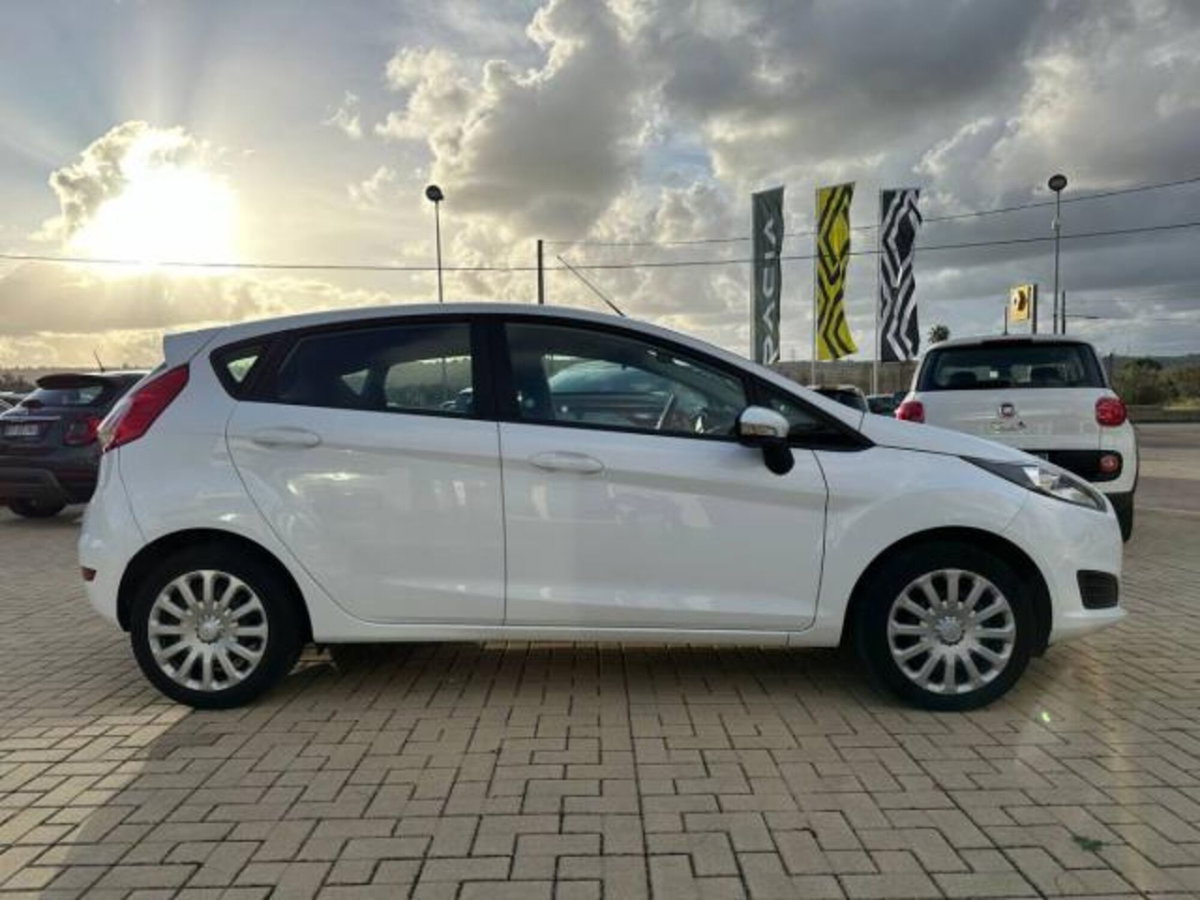Ford Fiesta 1.2 60CV 5p. Tit. (4)